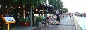 places to eat in cairns, dundees restaurant